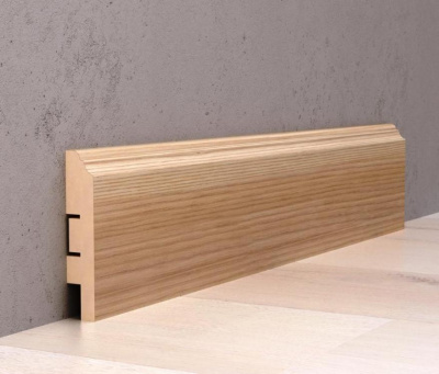 Плинтус Decomaster Дуб Беленый 2400х80х16 мм (Artiva)