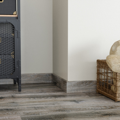 Кварцевый плинтус Fargo 366-1 Дуб Дакота