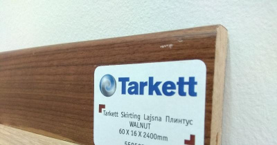 Плинтус Tarkett Walnut (60x16)
