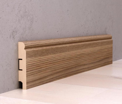 Плинтус Decomaster Дуб Классический 2400х80х16 мм (Artiva)