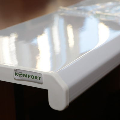 Подоконник Danke Komfort глянцевый Подоконник Danke Komfort глянцевый